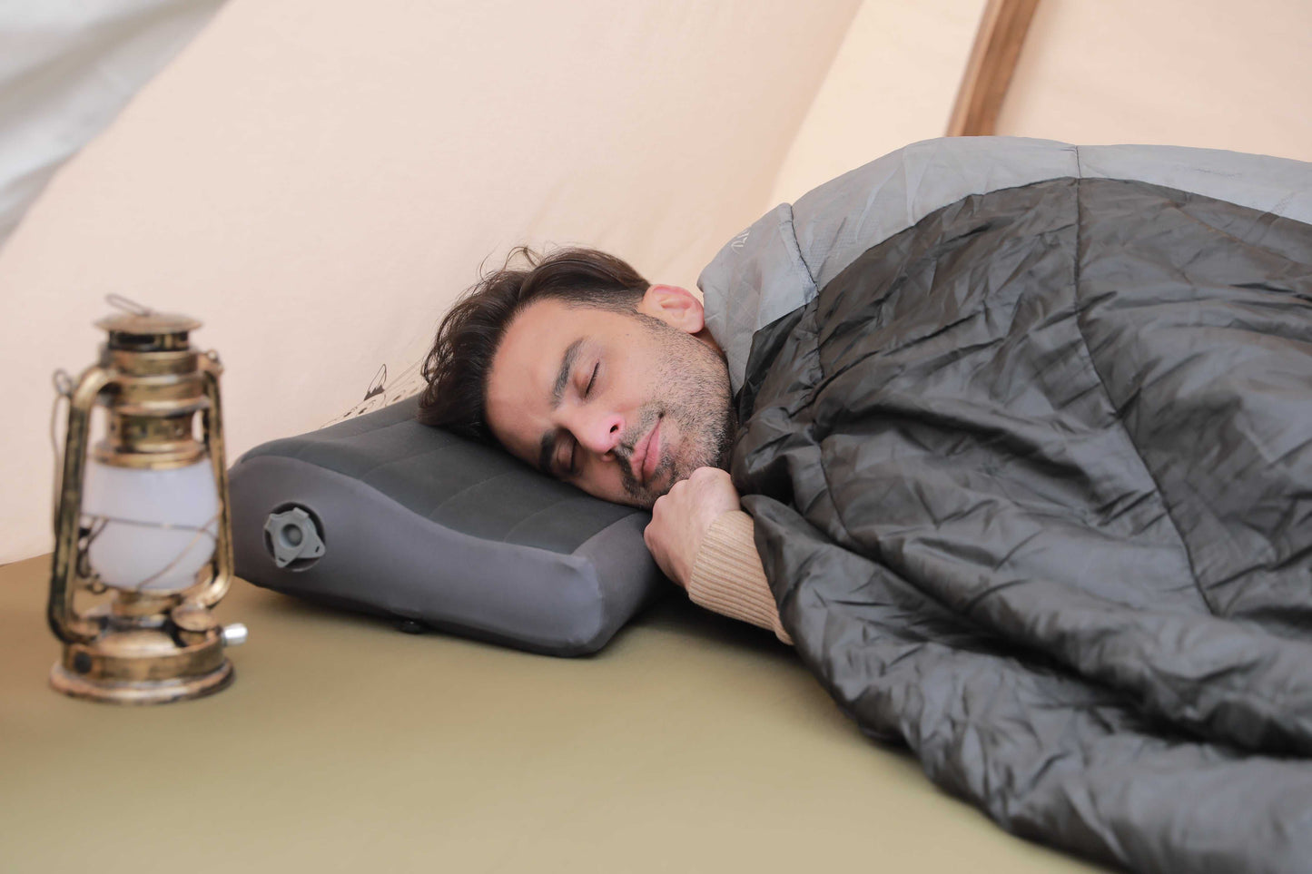 FLEXTAIL ZERO PILLOW-B Shape Inflatable Camping Air Pillow 